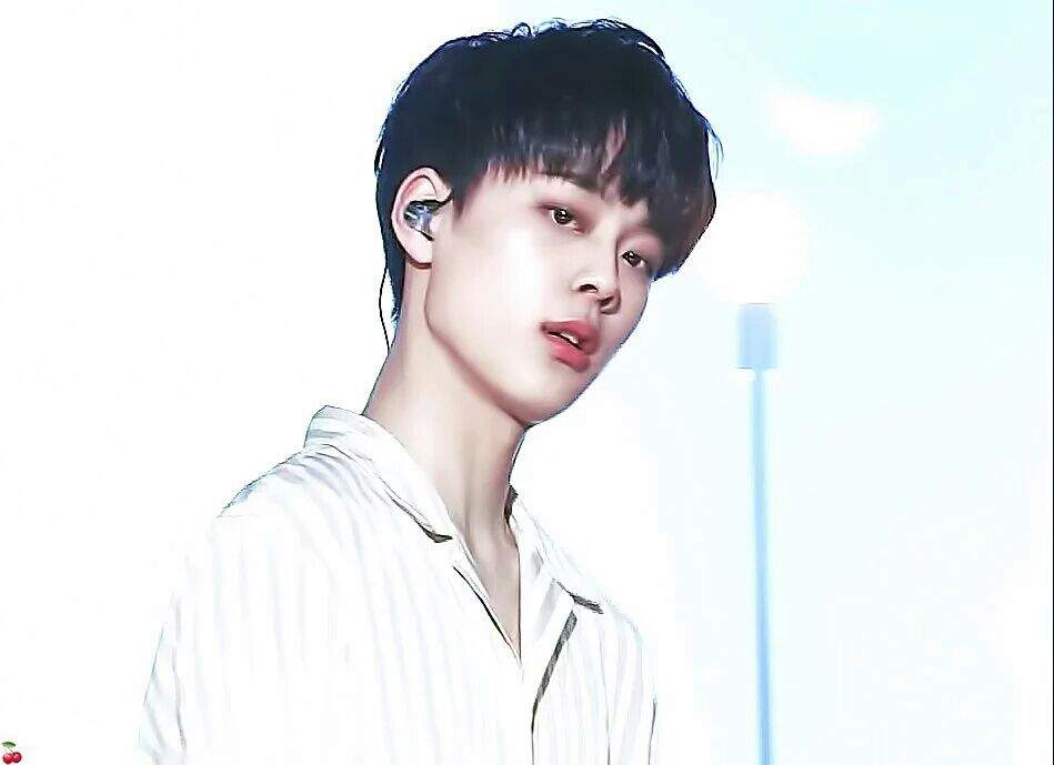 Yoo ii. Yoo seonho.