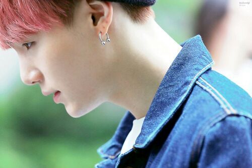 BTS and their 27 ear piercings ARMY's Amino
