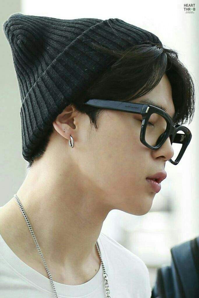 BTS and their 27 ear piercings | ARMY's Amino