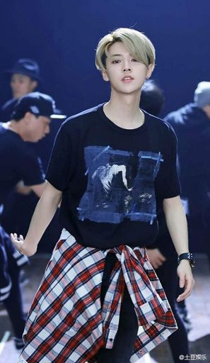 Favorite Outfit | Wiki | ⋆ Luhan ⋆ Amino