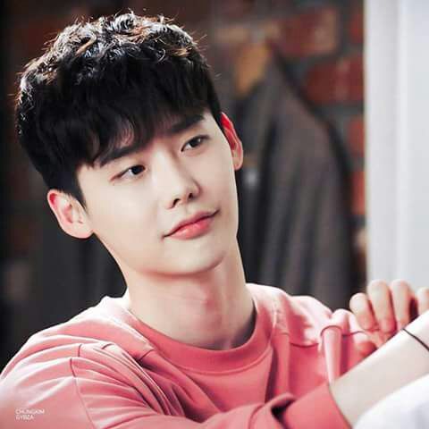 Lee Jong suk | Wiki | K-Drama Amino