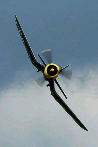 Vought F4U 