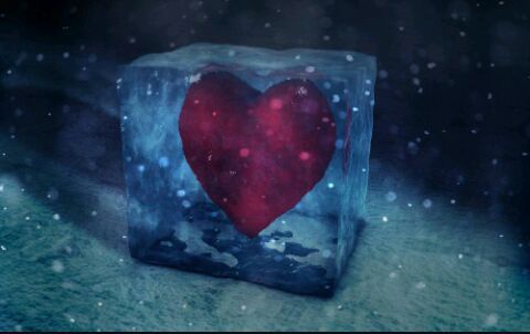 Corazón De Hielo. | ♡Arte, Poemas Y Escritos♡ Amino