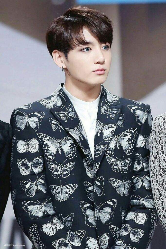 Jungkook 💛 | Wiki | ARMY's Amino