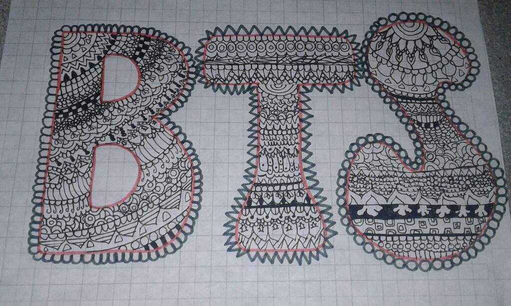 el nombre de los integrantes de BTS en mandalas | •K-Pop• Amino