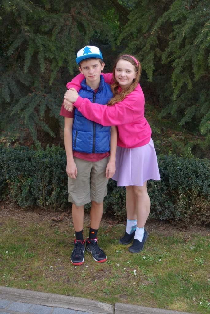 Mabel and dipper cosplay
