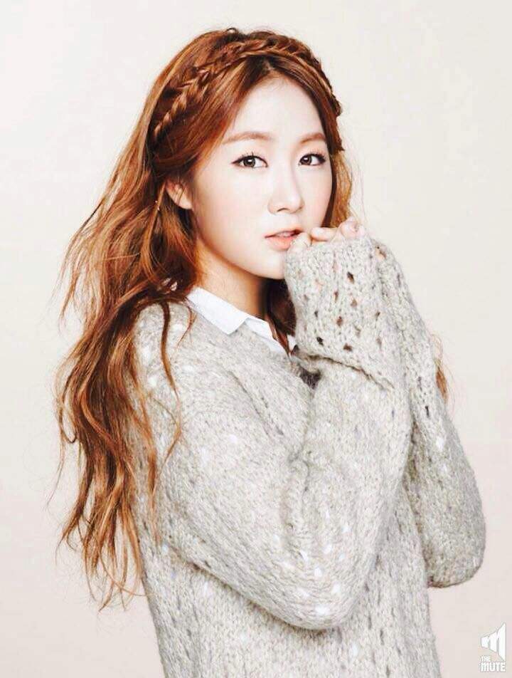 Why SISTAR's Soyou is the Collab Queen | K-Pop Amino