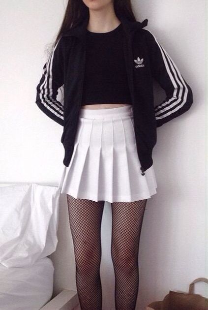 black jumper skirt outfit