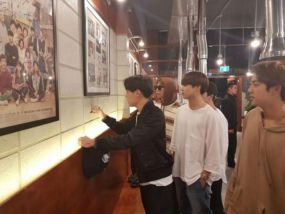 Bts At 678 Sydney Korean Bbq Resto Army S Amino