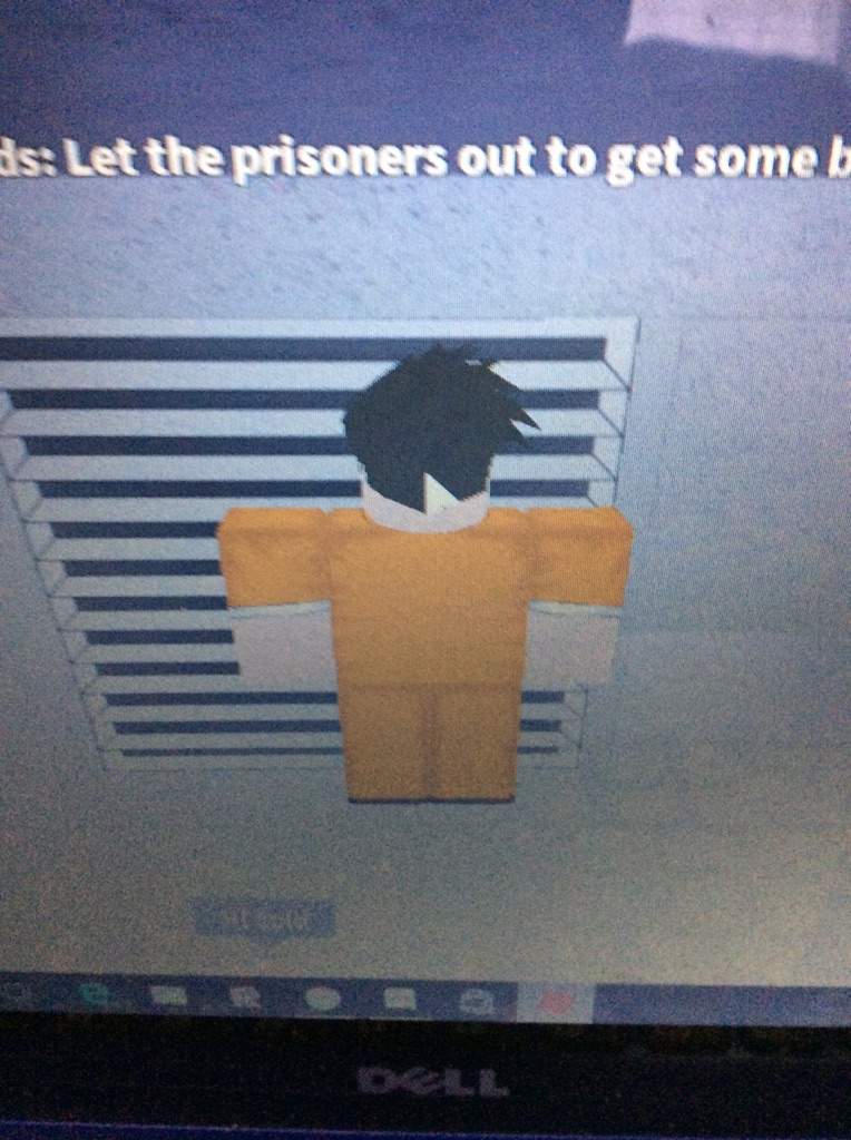 How To Easily Escape Prison In Redwood Prison Roblox Amino - escaping redwood prison roblox