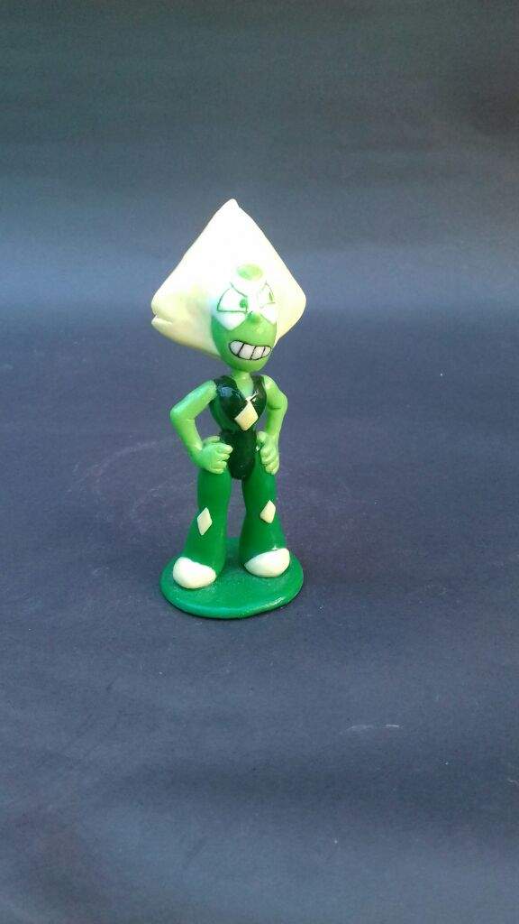 peridot steven universe figure