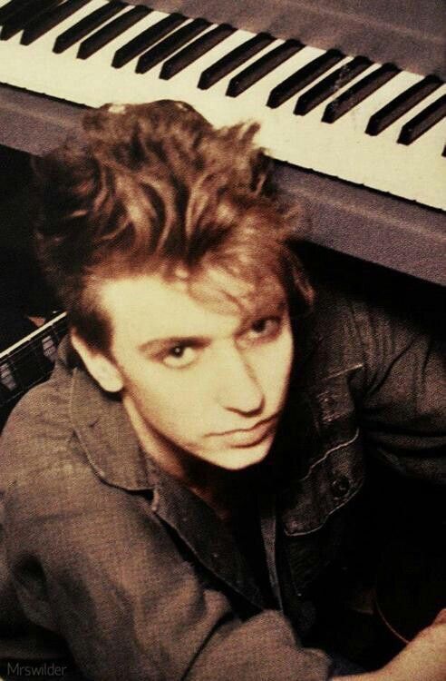 HAPPY BIRTHDAY, ALAN WILDER!! | TRAD GOTH Amino