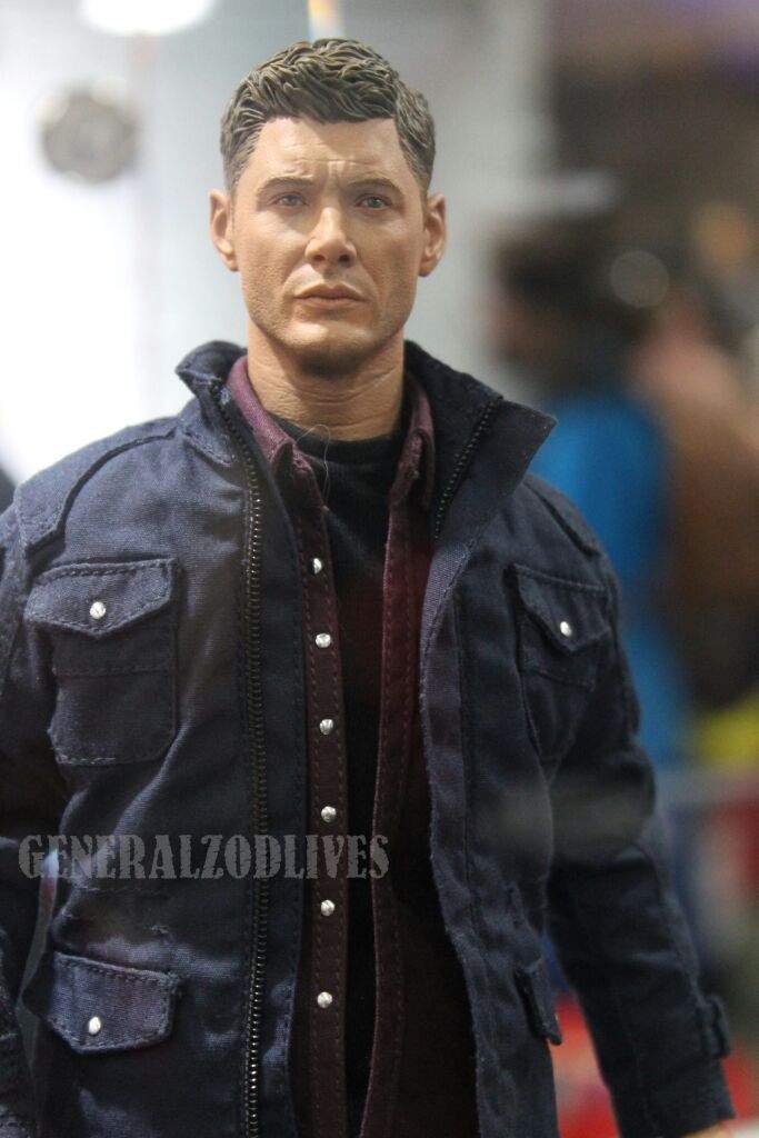 dean winchester hot toys