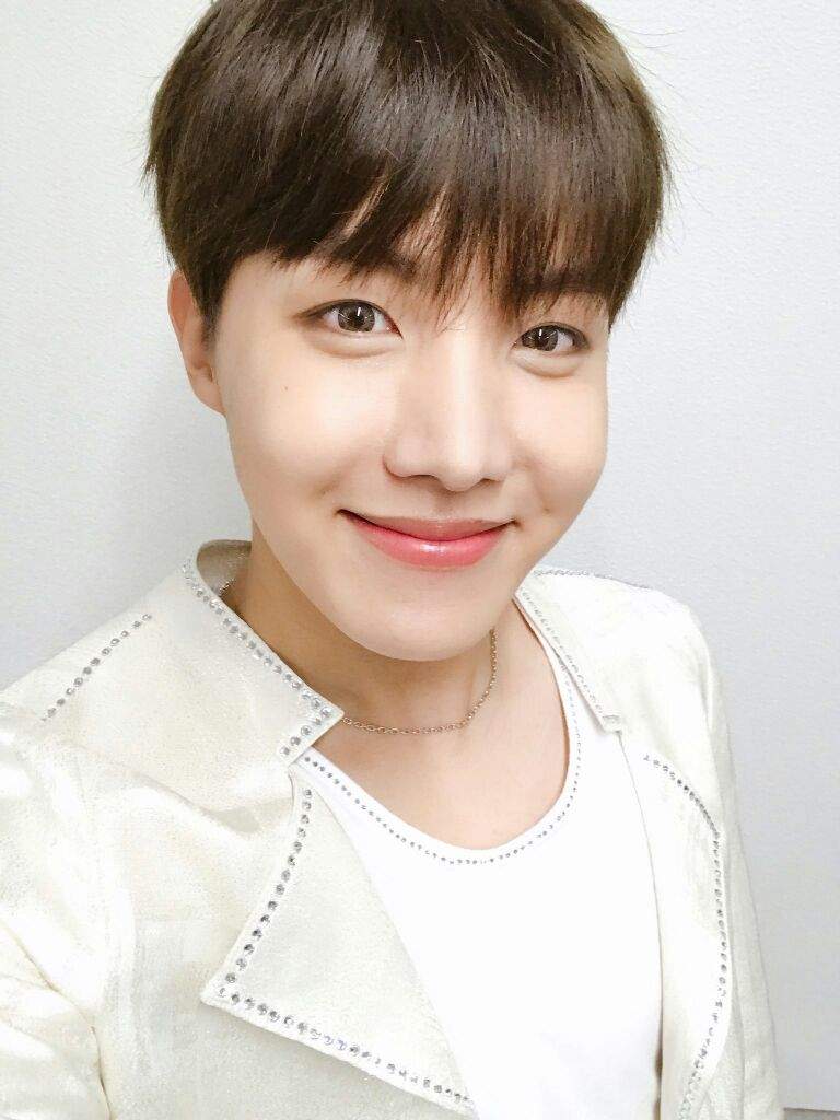 Fotos de Jung Ho Seok (J-Hope) | ARMY's Amino Amino