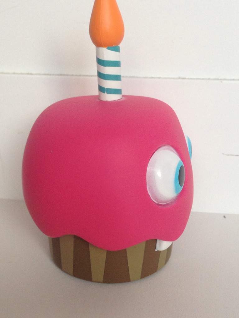 Cupcake Funko Pop! Toy Review | Five Nights At Freddy's Amino