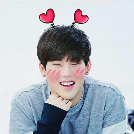 Monsta X being cute | MONBEBE Amino