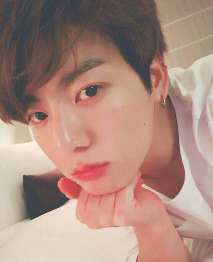 jungkook selca