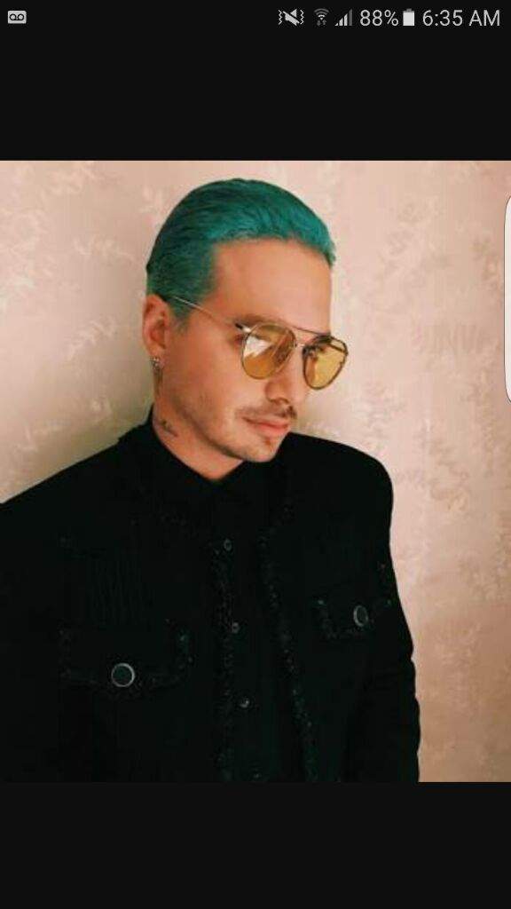 J Balvin | Wiki | J Balvin 🙏La Familia Amino
