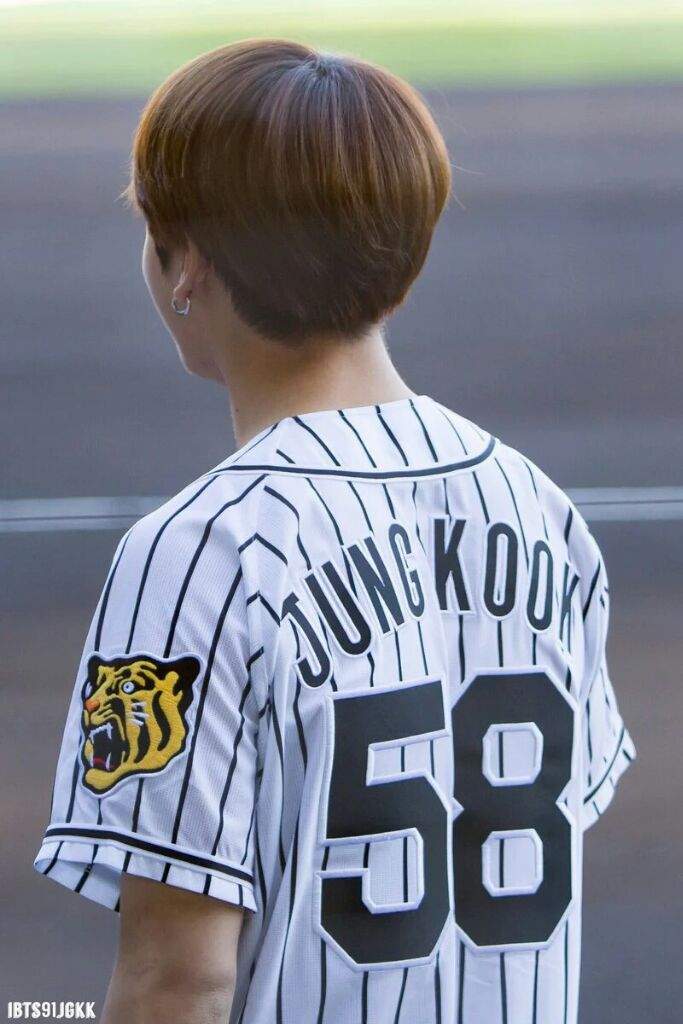 camisa baseball bts