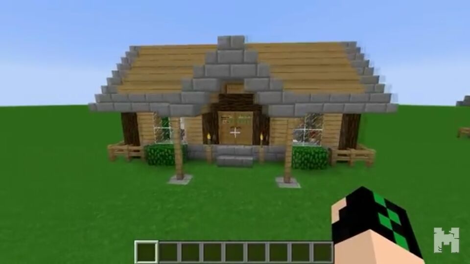 Como construir uma casa simples e bonita! | Minecraft Brasil ™ Amino