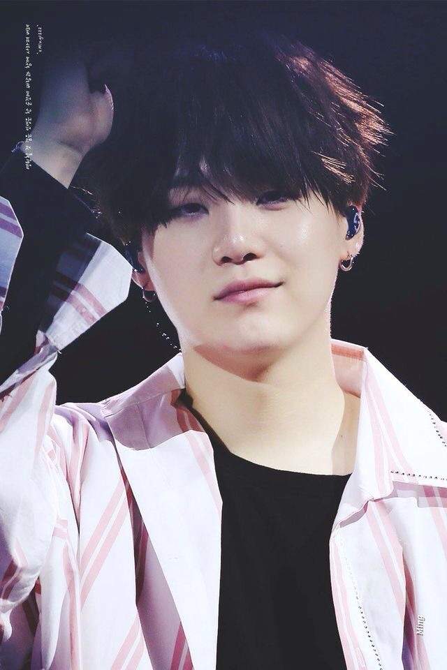 SUGA (Black Hair) | Wiki | ARMY's Amino