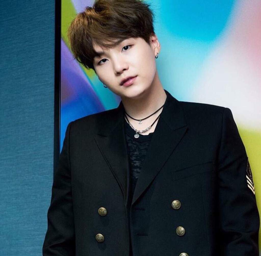 Suga 💙💙💛 | ARMY's Amino