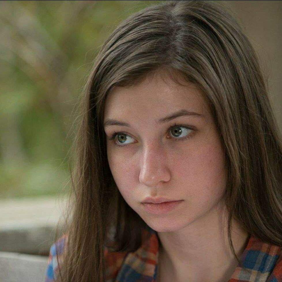 Katelyn Nacon Fakes