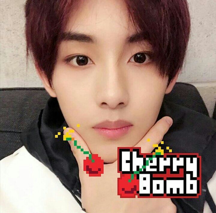 ≫ cherry bomb instagram updates + vlive | NCT (엔시티) Amino