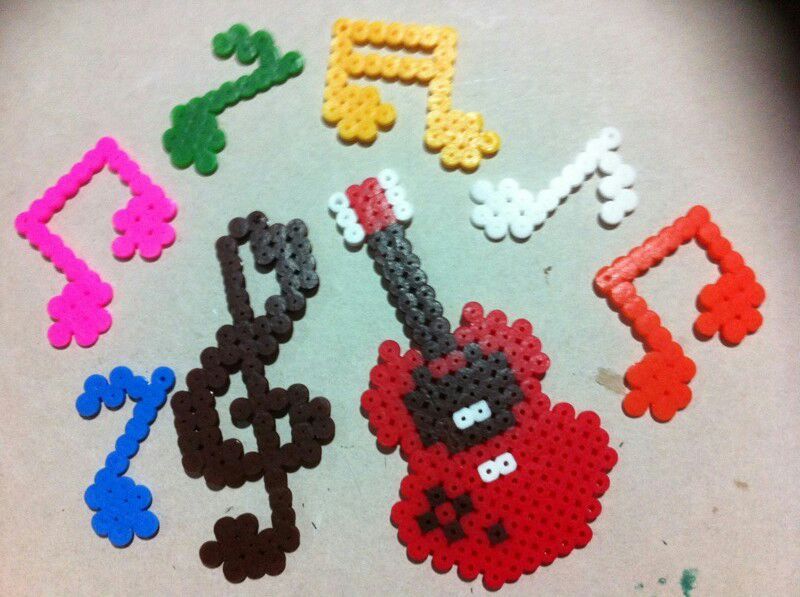 ⭕⭕⭕⭕Hama beads ⭕⭕⭕⭕ | •Anime• Amino