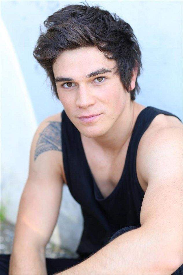New Blog: Facts about KJ Apa a.k.a Archie Andrews.