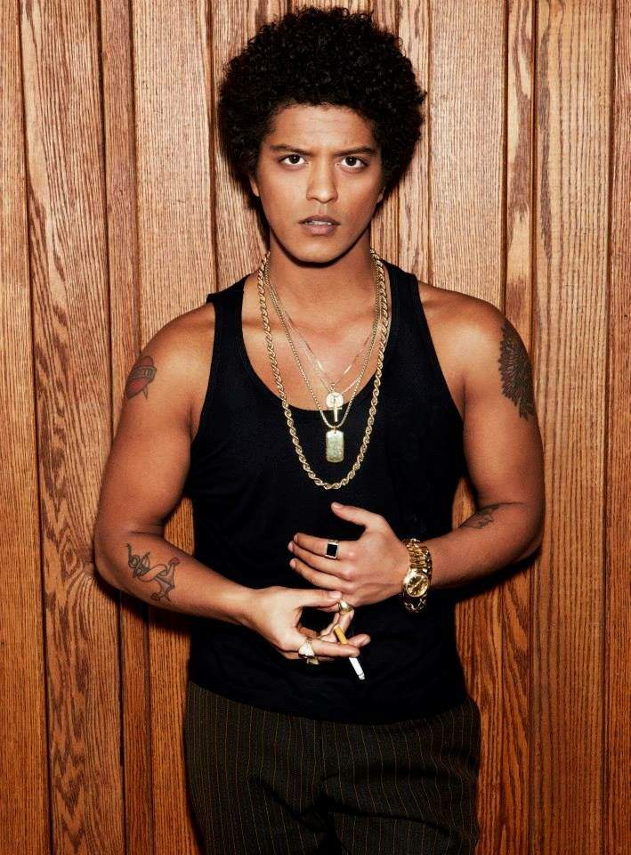 Bruno Mars Wiki Gay Amino   C2a655385ced2f61de5f53c363f05111bb3384b9 Hq 