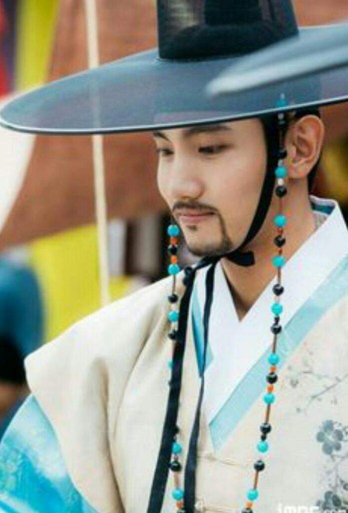 Erudito que camina la noche Wiki •KDRAMA• Amino Erudito que camina la noche Wiki •KDRAMA• Amino