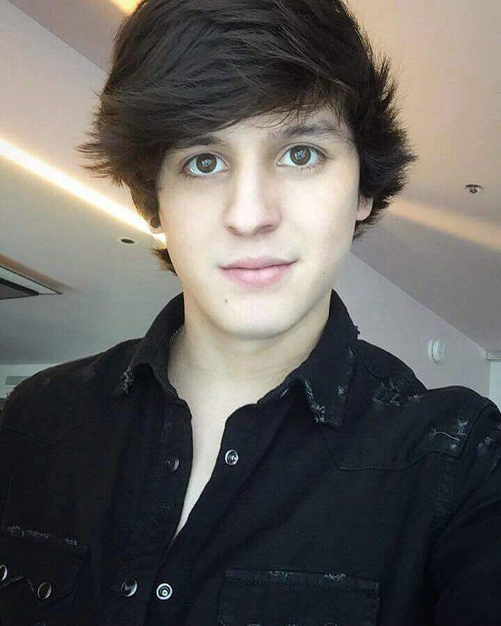 Christopher Vélez Muñoz | Wiki | Love CNCO Amino