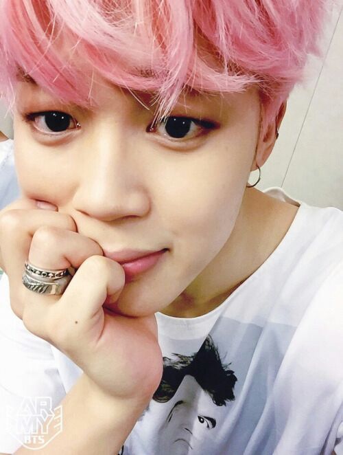 📷 Selfi Time with JIMIN 📷 | ARMY's Amino