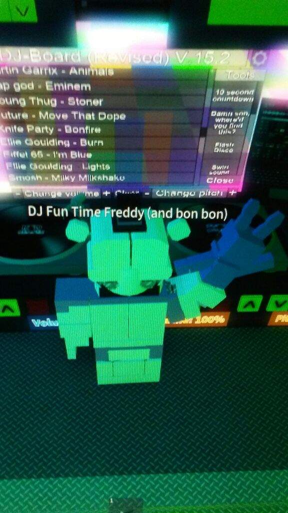 Dj Funtime Freddy Fnaf Roblox Five Nights At Freddy S Amino - dj board roblox