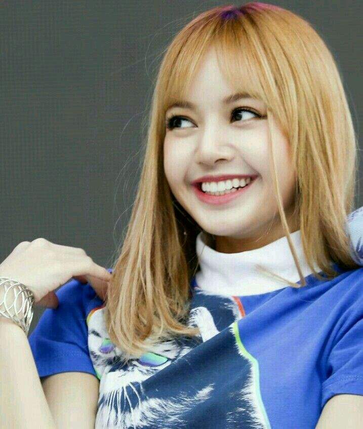 Lisa ( black pink ) | K-Pop Amino