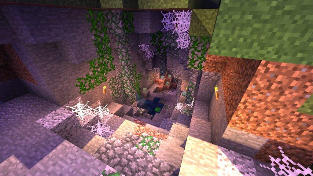 Creepy Cave! | Minecraft Amino