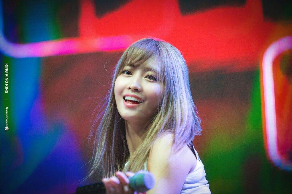 Petition to bring back Momo's [insert fave] hair. | Twice (트와이스)ㅤ Amino