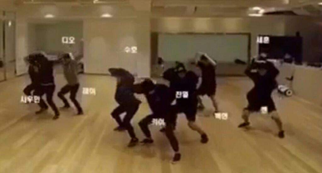 Exo Dance Version