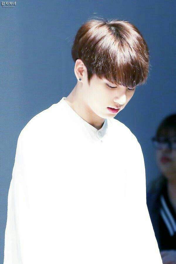 Color Jungkook White | ARMY's Amino