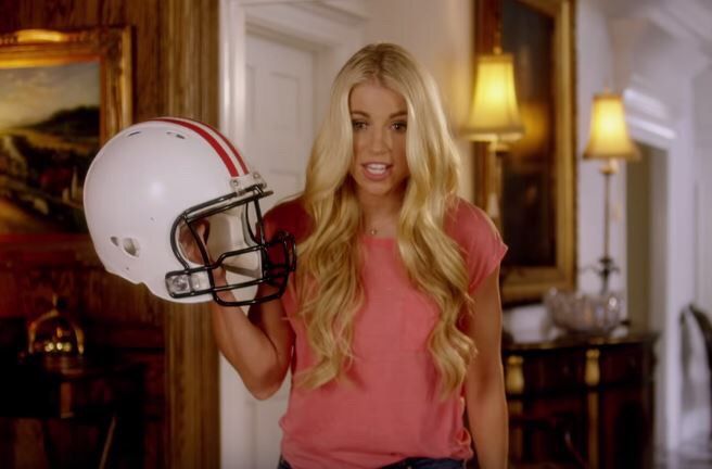 Kelly Stafford | Wiki | Geekdom Amino