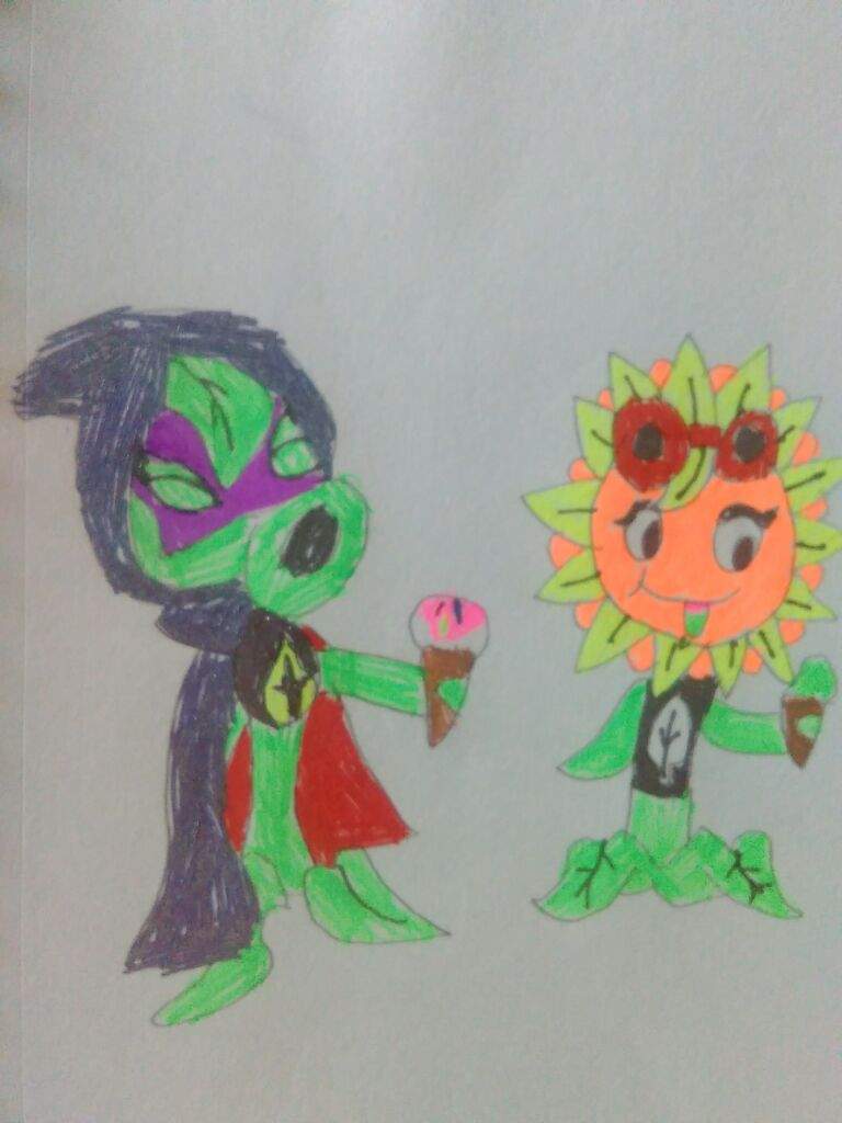Green Shadow and Solar Flare enjoying ice cream.