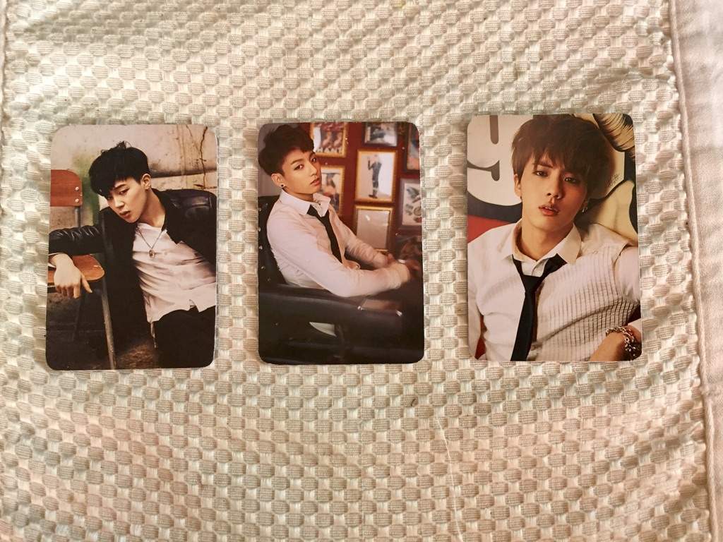 diy-bts-photocard-with-box-army-s-amino