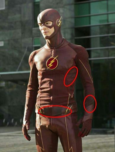 ⚡Analisis Al Traje De Flash 2024⚡ | •TheFlashCW• Amino