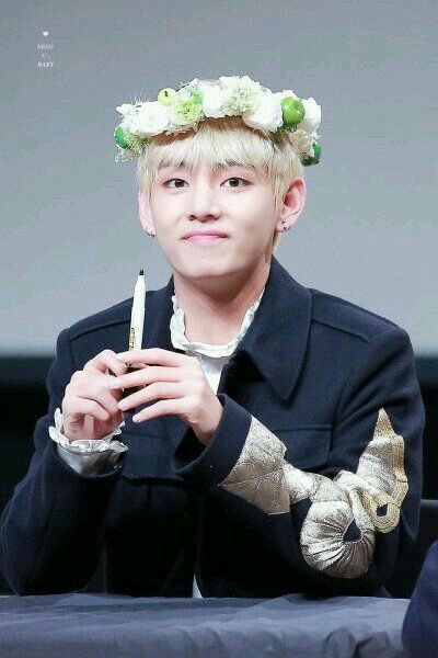 BTS wearing flower crowns 😍 | ARMY's Amino