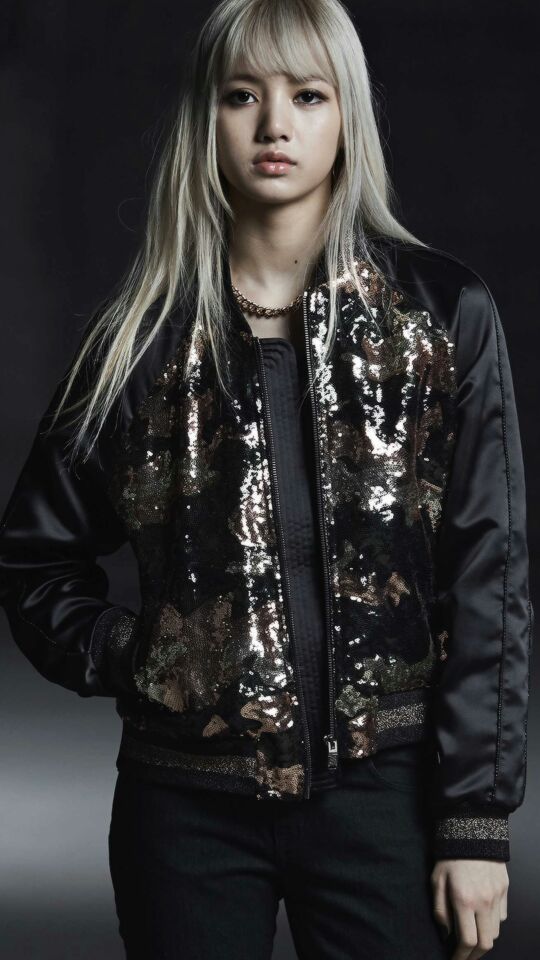 lisa manoban pretty savage outfit