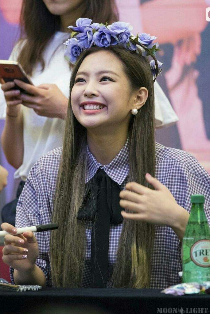 Jennie Kim at they Fan meeting | BLINK (블링크) Amino