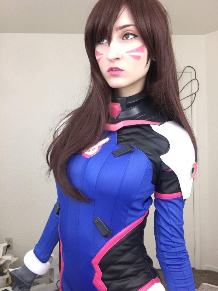 Dva suit test v2 | Cosplay Amino