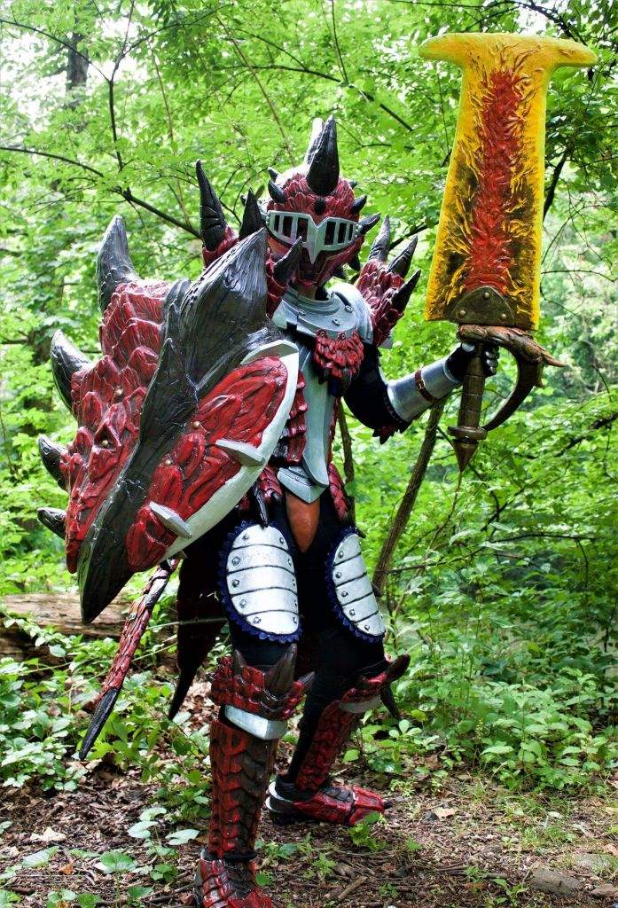 Selling Monster Hunter Rathalos Armor Set | Cosplay Amino