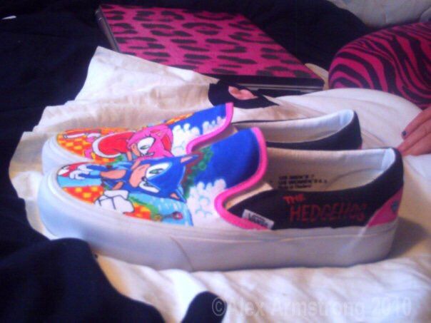 sonic the hedgehog vans